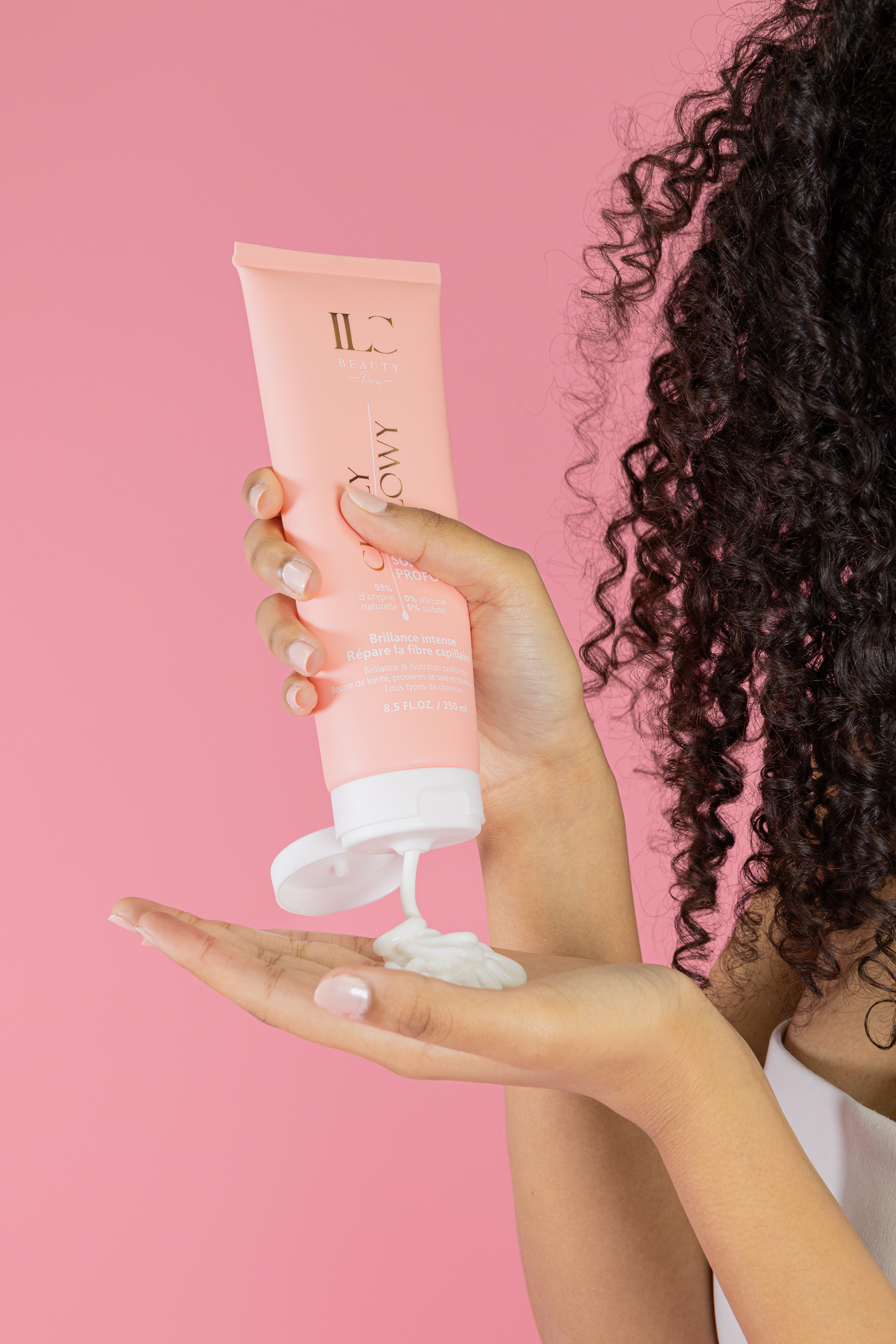 Crème capillaire cheveux bouclés